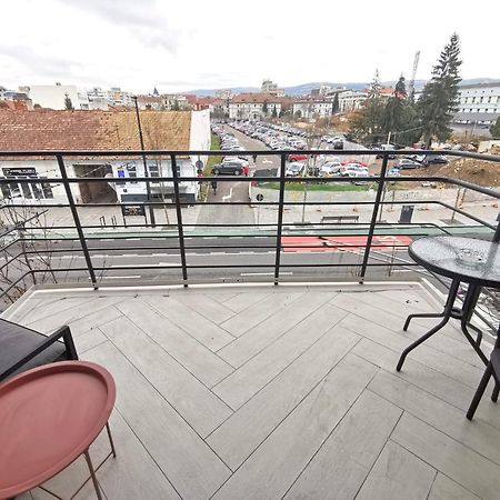 Urban Retreat Cluj Apartamento Exterior foto